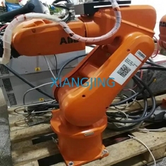 IRB1200 đã qua sử dụng Robot ABB đã qua sử dụng với bộ kẹp để chọn và đặt và giao