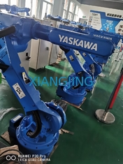 Cánh tay rô-bốt công nghiệp Yaskawa GP180 đã qua sử dụng để gắp và đặt bằng kẹp