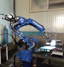 Robot hàn sử dụng điện YASKAWA AR1440 tải trọng 12 kg