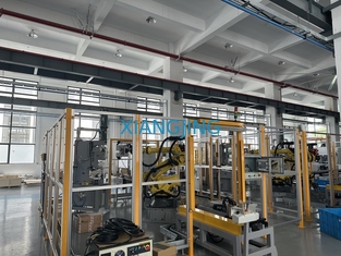 Cánh tay robot hàn công nghiệp M-2000iaA 6 trục cho cánh tay robot Fanuc cũ