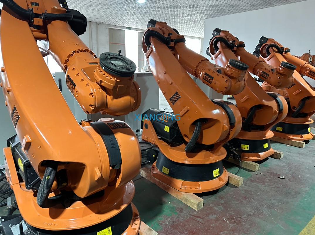 Đã sử dụng Cánh tay Robot công nghiệp KUKA 6 Trục KR 360 R2830 cho Robot Palletizer