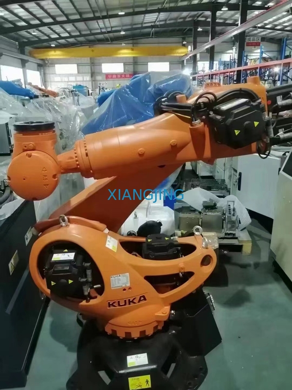 Đã qua sử dụng KUKA Robot KR60 Có tủ Dạy Mặt dây chuyền đã qua sử dụng KUKA Robot 9.9 Mới